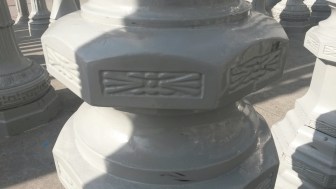 Decorative stem on lamp post, 2013